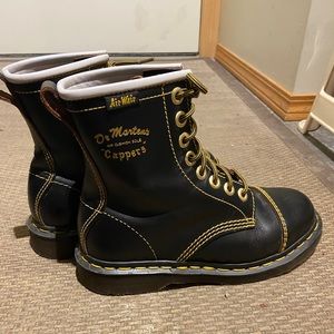 Dr. Martens cappers Size 7